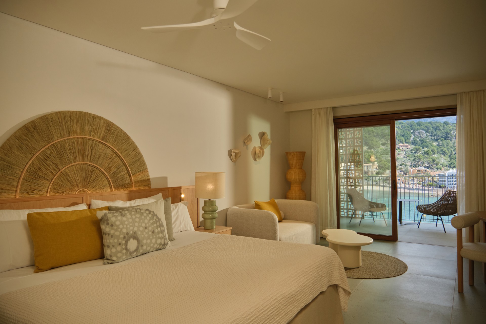 Deluxe Sea View