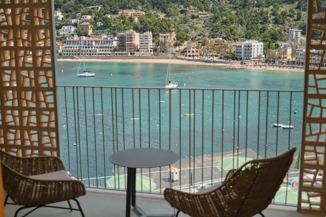 Deluxe Sea View